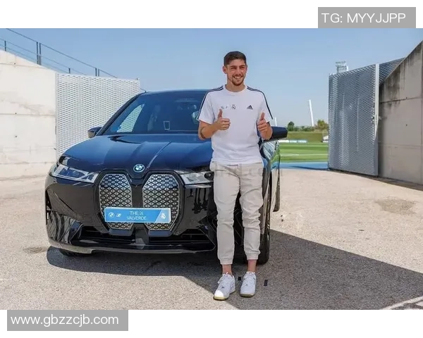 足球十大球星豪车大盘点 他们开得起价值百万的顶级座驾 足球十大球星豪车大盘点 他们开得起价值百万的顶级座驾